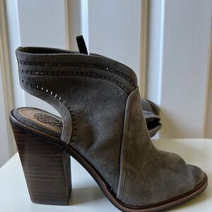 Vince Camuto Open-toe Heels